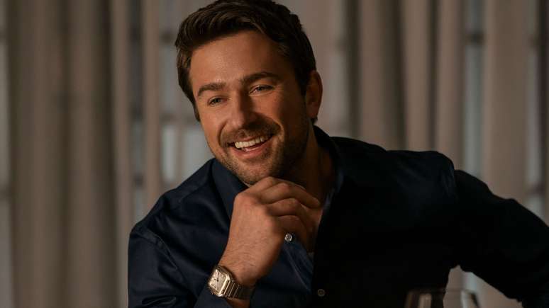 Brandon Sklenar tamb&eacute;m atuou em &Eacute; Assim Que Acaba, adapta&ccedil;&atilde;o cinematogr&aacute;fica do romance hom&ocirc;nimo de Colleen Hoover