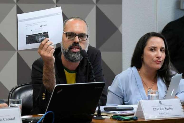 Allan dos Santos deixou o Brasil em julho de 2020 &eacute; &eacute; considerado foragido da Justi&ccedil;a