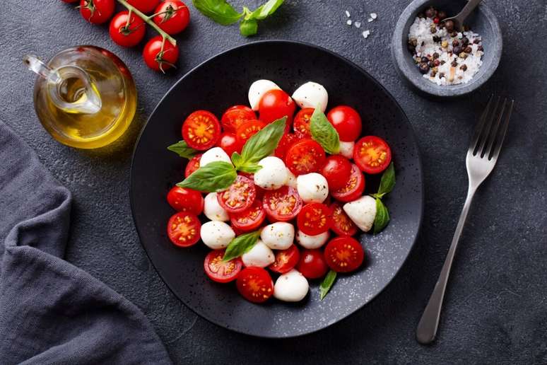 Salada caprese 
