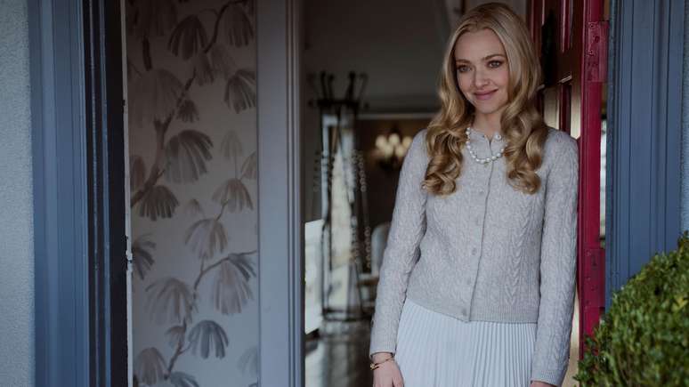Amanda Seyfried interpreta Nina Winchester, uma dona de casa que parece ter problemas complexos de sa&uacute;de mental
