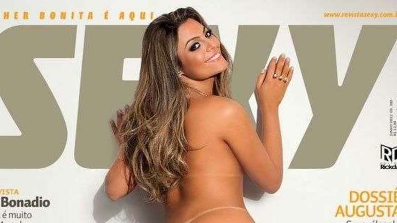 Monique Amin, posou para a Sexy