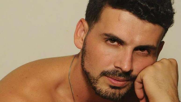 Maycon Santos, do BBB 19, foi clicado para revista americana