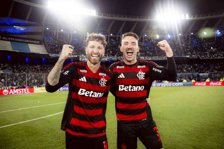 Ortiz e L&eacute;o Pereira conquistaram seis t&iacute;tulos em 2025 &ndash; Adriano Fontes/Flamengo