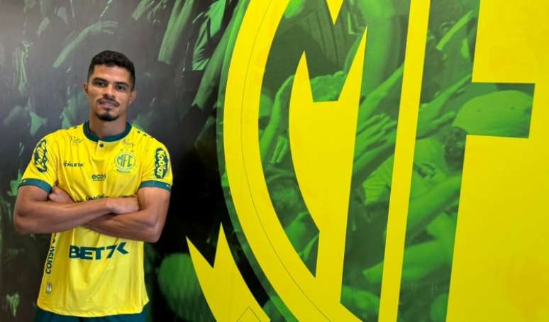 Lucas Ramon em sua apresenta&ccedil;&atilde;o no Mirassol 