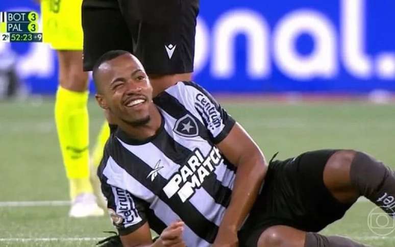 Freitas piscou, e o Palmeiras veio atr&aacute;s do capit&atilde;o &ndash;