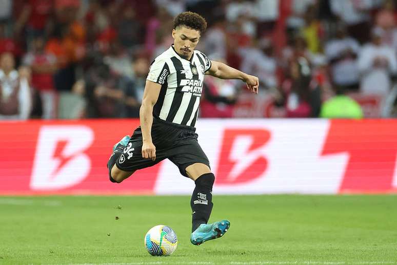 Adryelson se destacou pelo Botafogo &ndash;