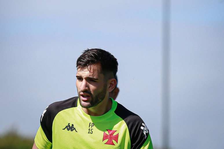 Garr&eacute; durante treinamento do Vasco ao longo da temporada &ndash;