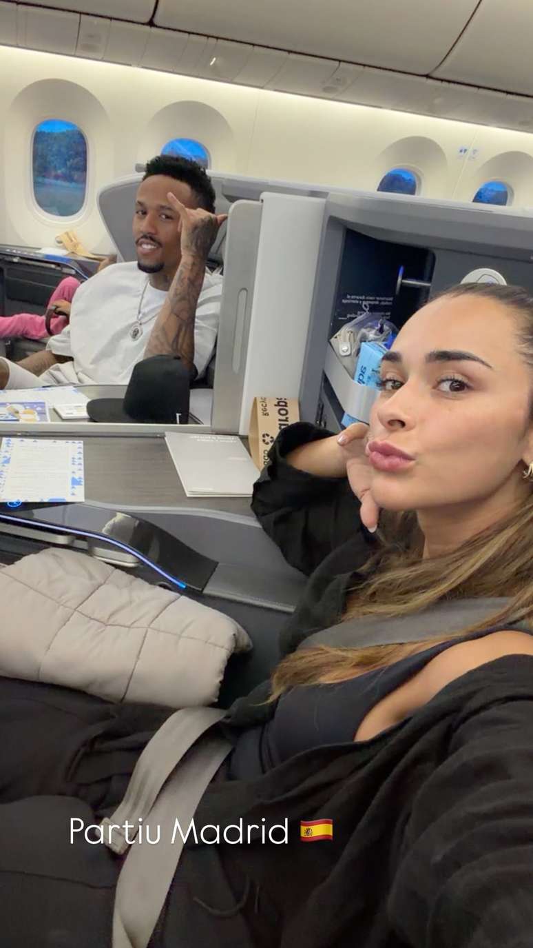 &Eacute;der Milit&atilde;o tamb&eacute;m j&aacute; voltou para a Espanha com a esposa, Tain&aacute;