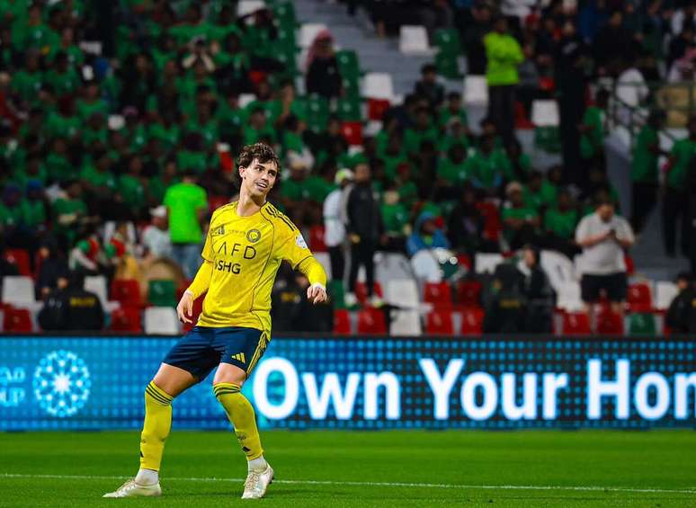 Jo&atilde;o F&eacute;lix marcou e fez assist&ecirc;ncia em empate &ndash;