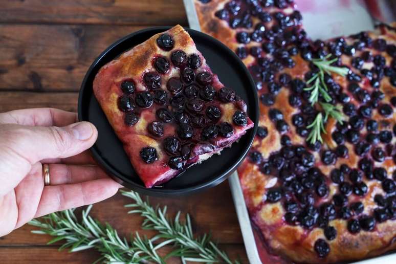 Focaccia r&uacute;stica de uva 