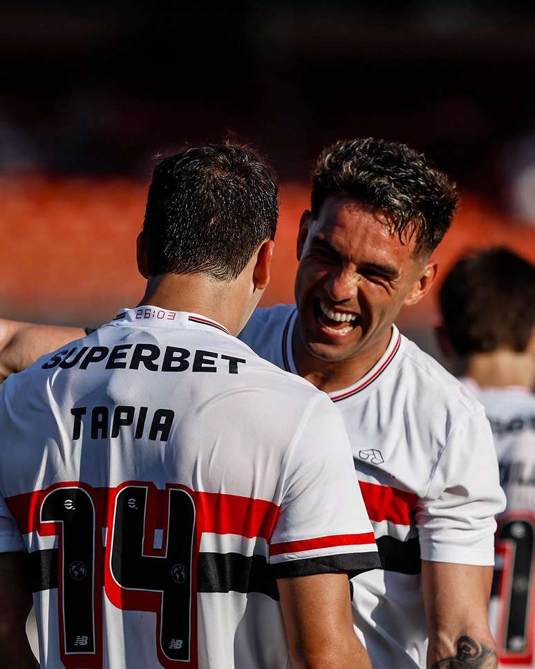 S&atilde;o Paulo acerta as contrata&ccedil;&otilde;es de Tapia e Enzo em definitivo 