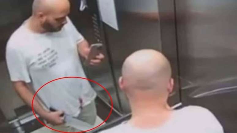 Jornalista flagrado com sangue da v&iacute;tima