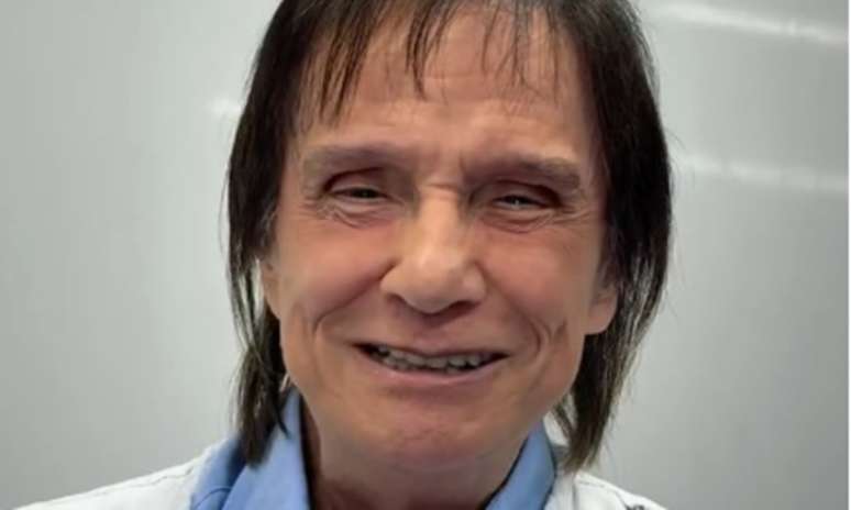 Roberto Carlos dever&aacute; ter um ano intenso na carreira, com novidades para a legi&atilde;o de f&atilde;s