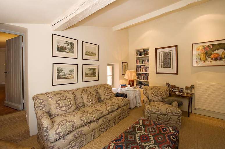 Outro ambiente social onde o casal George Clooney e Amal Alamuddin recebem as raras visitas