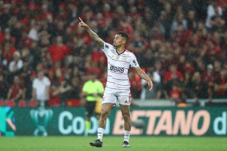 S&atilde;o Paulo est&aacute; perto de anunciar a contrata&ccedil;&atilde;o de Allan -