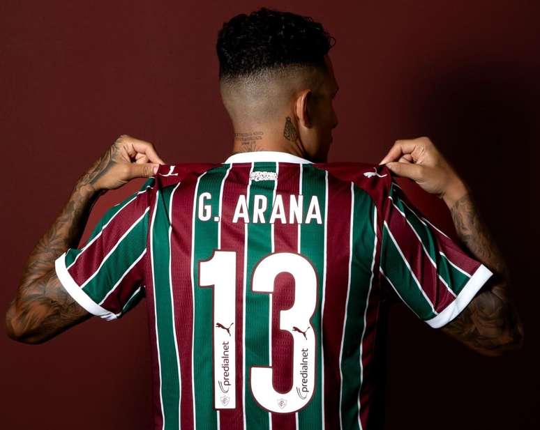 Guilherme Arana vestir&aacute; a n&uacute;mero 13 no Fluminense &ndash;
