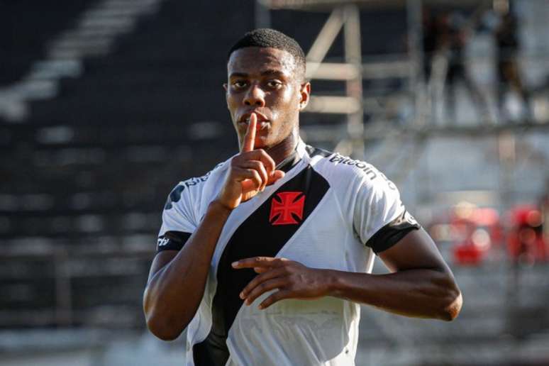 Lucas Eduardo &ndash;