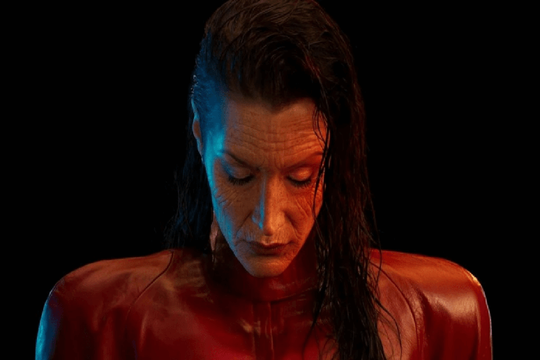 &ldquo;The Beauty: Lindos de Morrer&rdquo; exp&otilde;e o lado sombrio da busca pela perfei&ccedil;&atilde;o ao misturar moda, ci&ecirc;ncia e uma amea&ccedil;a global mortal 