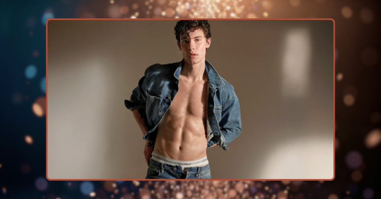 Shawn Mendes revelou que fotos de campanhas como esta o fizeram refletir sobre dismorfia corporal e os efeitos da press&atilde;o est&eacute;tica.