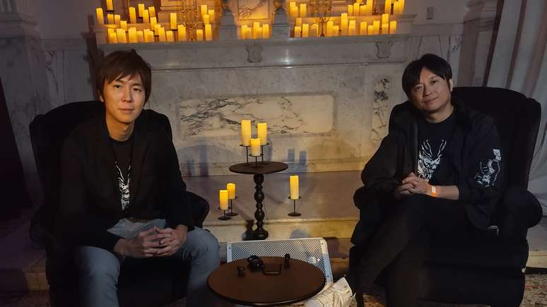 Keita Iizuka &agrave; esquerda e Hiroshi Yoshimura &agrave; direita