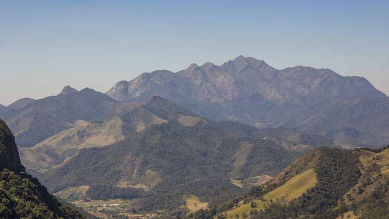 Nova Friburgo &eacute; um importante centro t&ecirc;xtil e, ao mesmo tempo, destino procurado para turismo de montanha &ndash; depositphotos.com / brunomartins246