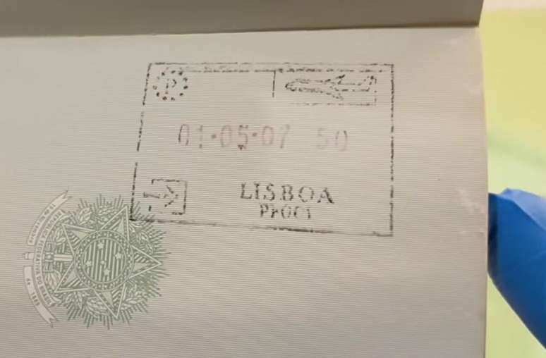 Entrada no pa&iacute;s em 2007 &ndash;