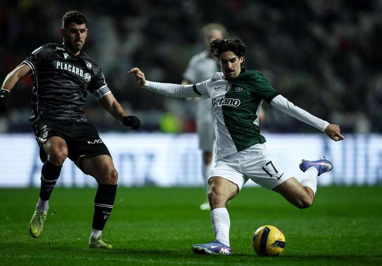 Sporting e Vit&oacute;ria Guimar&atilde;es mediram for&ccedil;as nesta ter&ccedil;a-feira (6/1), pela Ta&ccedil;a da Liga &ndash;