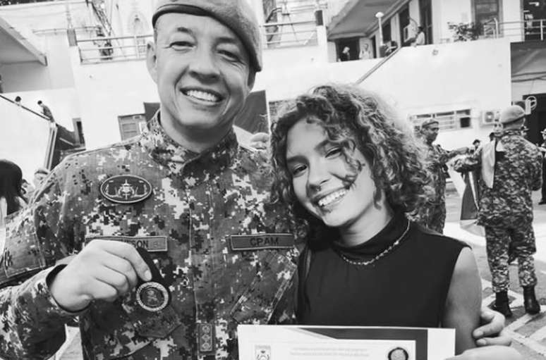 Naysa Kaylany da Costa Borges Nogueira இராணுவ பொலிஸ் மேஜர் Neyfson Borges இன் மகள்.