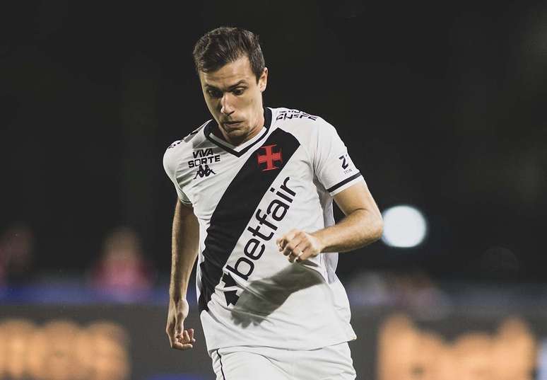 Lucas Piton &eacute; um dos destaques do Vasco &ndash;