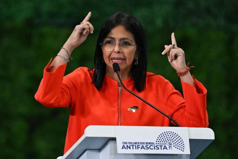 Delcy Rodr&iacute;guez &eacute; a presidente interina da Venezuela