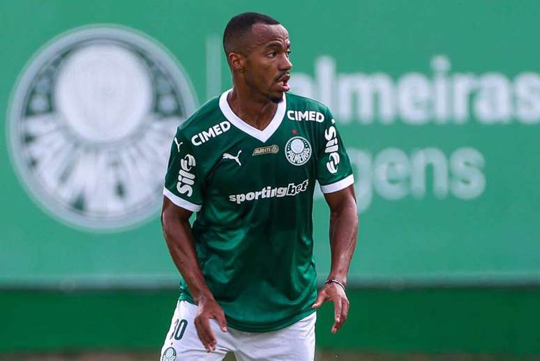 Marlon Freitas fez sua primeira atividade pelo Verd&atilde;o &ndash;