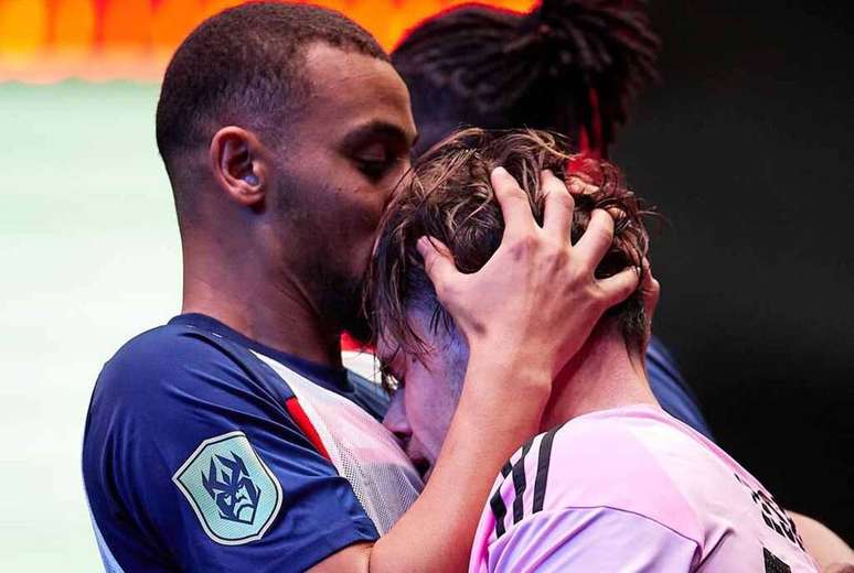 Fran&ccedil;a vence a Arg&eacute;lia e segue viva na Kings League Nations &ndash;