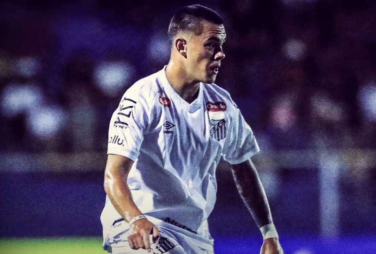 Santos e Uni&atilde;o Cacoalense mediram for&ccedil;as nesta quarta-feira, em S&atilde;o Carlos &ndash;