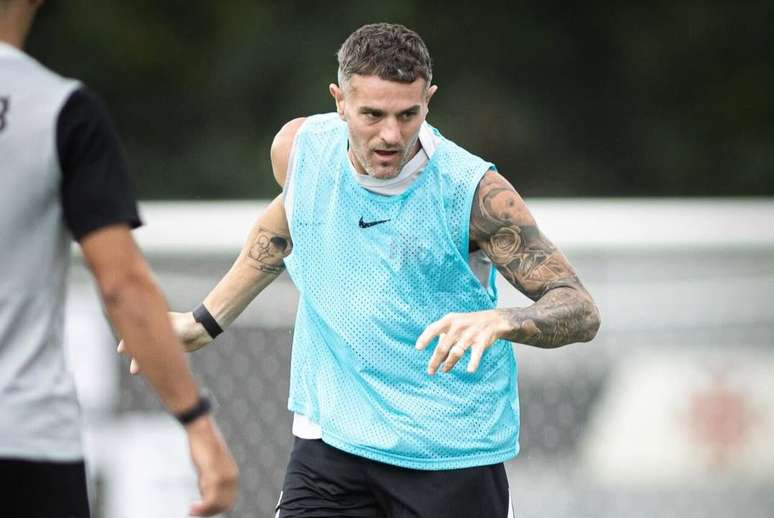 Vegetti se reapresentou ao Vasco na &uacute;ltima segunda-feira e realiza pr&eacute;-temporada com o restante do elenco.