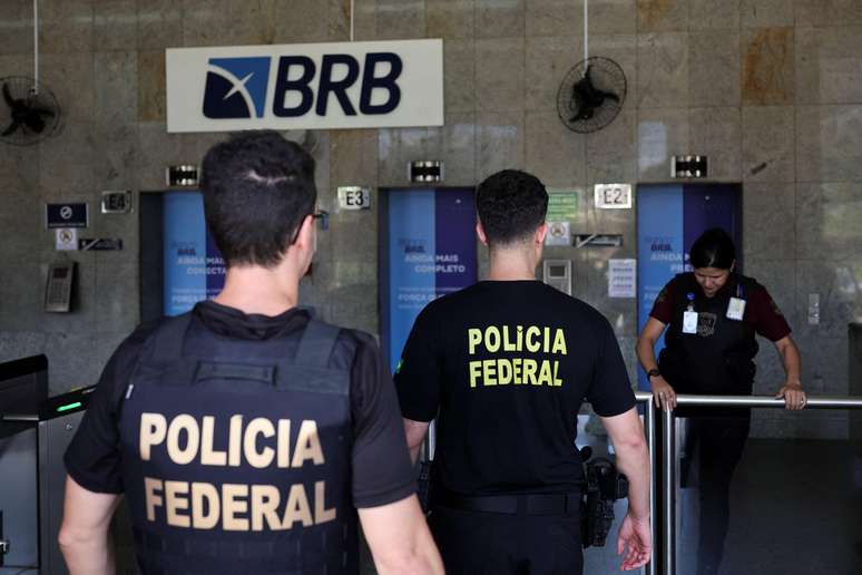 Opera&ccedil;&otilde;es bilion&aacute;rias entre BRB e Master est&atilde;o sendo investigadas