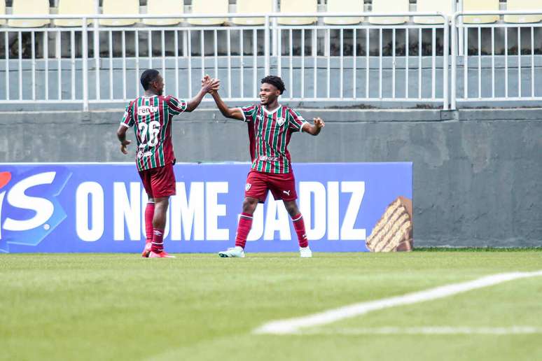 Palacios comemora gol pelo Fluminense &ndash;
