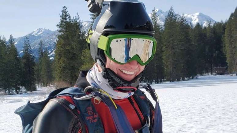 Brendan Weinstein j&aacute; realizou saltos perigosos no Brasil, EUA, Turquia, China e Su&iacute;&ccedil;a