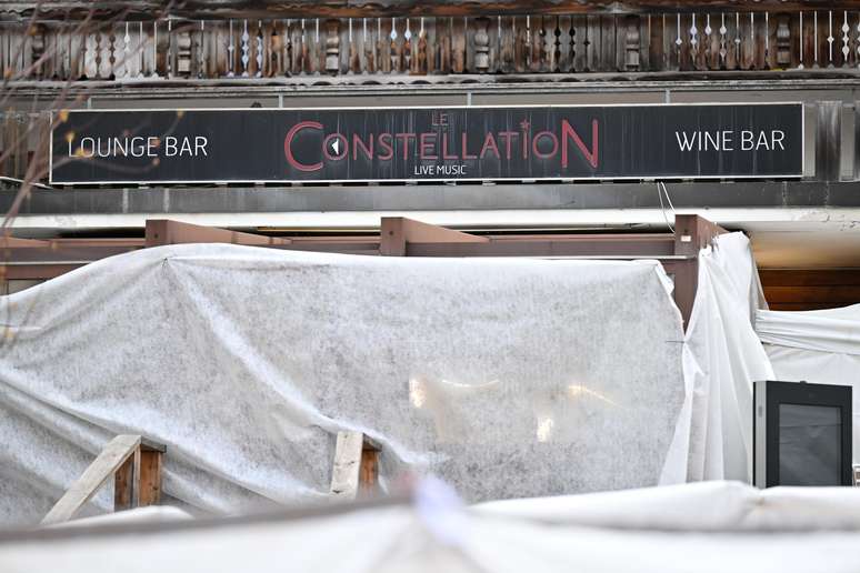 O bar Le Constellation, palco do inc&ecirc;ndio que matou 40 pessoas e deixou 116 feridos em Crans-Montana, na Su&iacute;&ccedil;a, n&atilde;o era inspecionado desde 2020