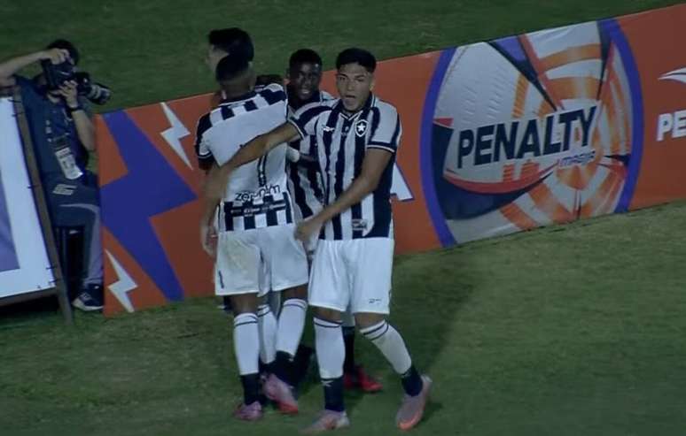 Botafogo venceu Estrela de Mar&ccedil;o pela Copinha &ndash;