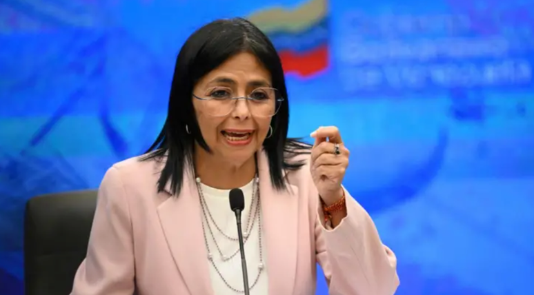 Delcy Rodr&iacute;guez fez parte do n&uacute;cleo de poder de Maduro