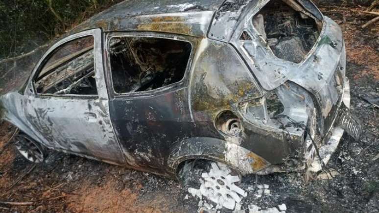 Carro do PM desaparecido foi encontrado carbonizado na Grande S&atilde;o Paulo.