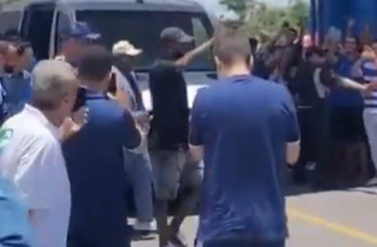 Gerson &eacute; o novo refor&ccedil;o do Cruzeiro para 2026 &ndash;