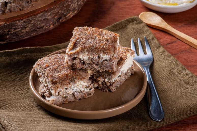 Kibe de forno recheado com ricota 