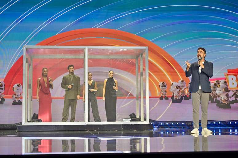 Tadeu Schmidt fala sobre novidades da Casa de Vidro no Up Front da Globo