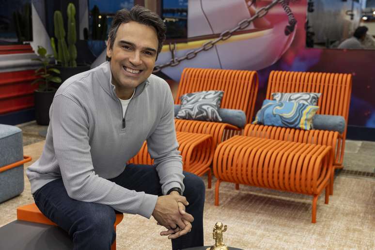 Tadeu Schmidt, apresentador do BBB26
