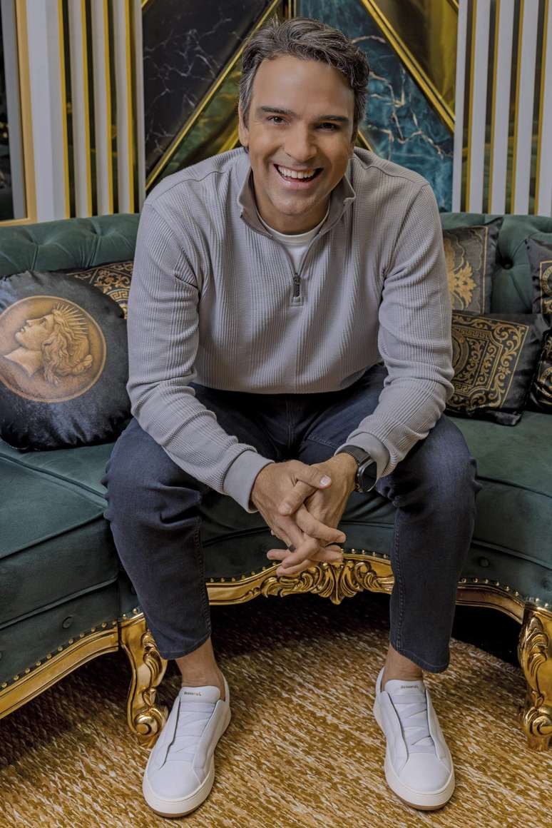 Tadeu Schmidt, apresentador do BBB26