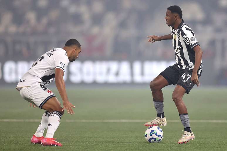 Jeffinho disputou apenas 26 partidas pelo Botafogo em 2025 &ndash;