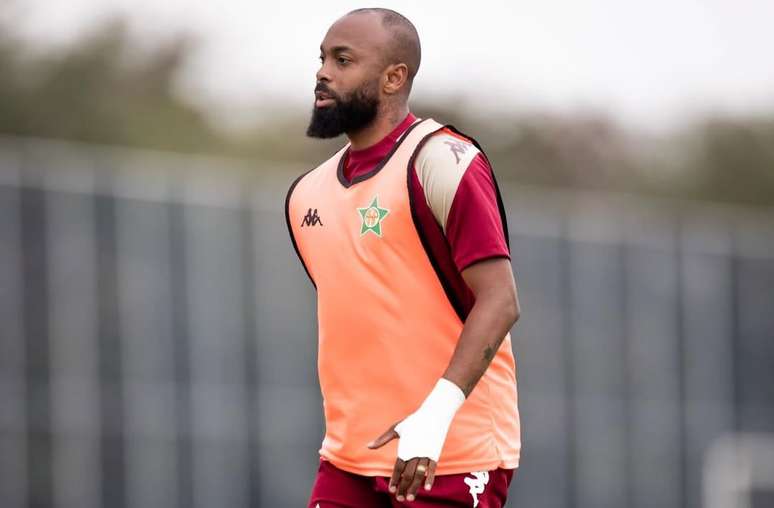 Chay est&aacute; de volta &agrave; Portuguesa para a temporada 2026 &ndash;