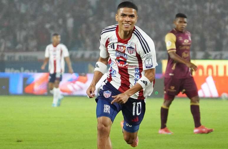 -Atacante demonstrou poder de decis&atilde;o ao fazer tr&ecirc;s dos quatro gols na decis&atilde;o do Campeonato Colombiano &ndash; &nbsp;