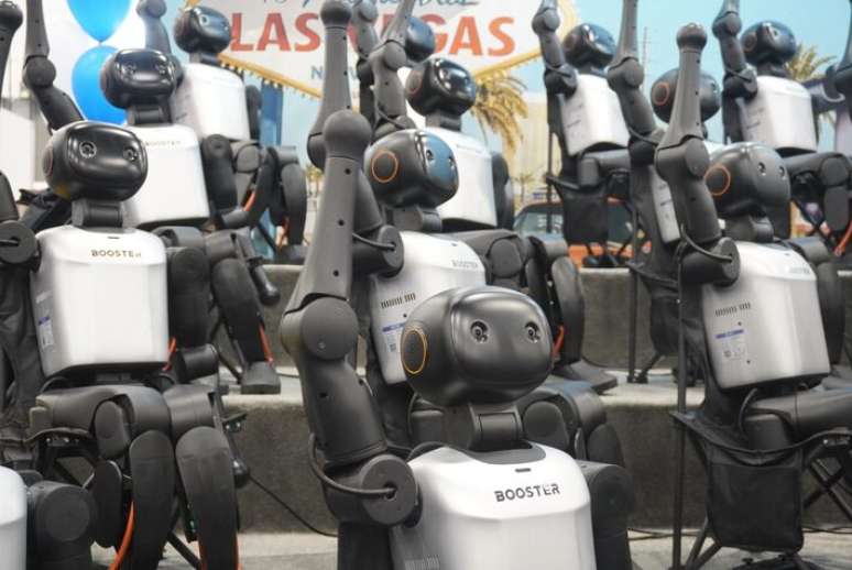 Ex&eacute;rcito de rob&ocirc;s: CES teve maior &aacute;rea dedicada para a tecnologia j&aacute; vista na hist&oacute;ria da feira